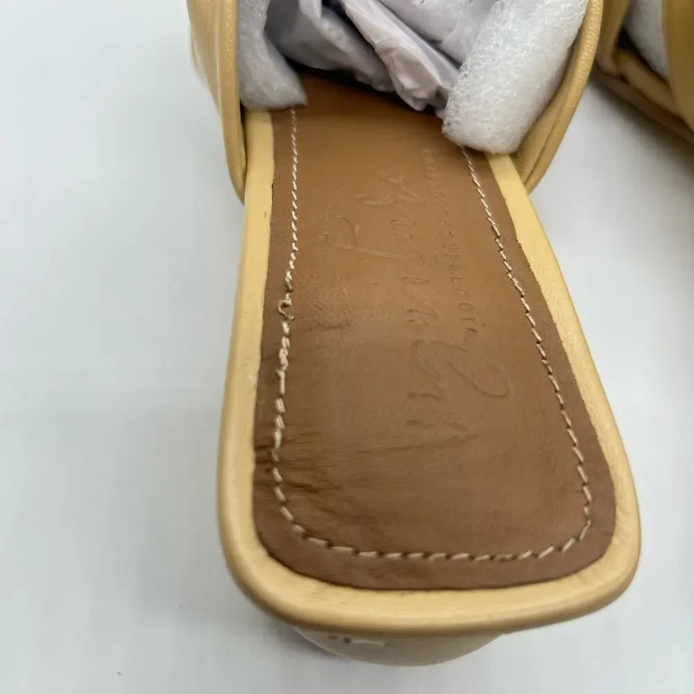 Journee Collection Sandals Womens 8.5 Tan‎ Leather Charlize Block Heel Mules NEW